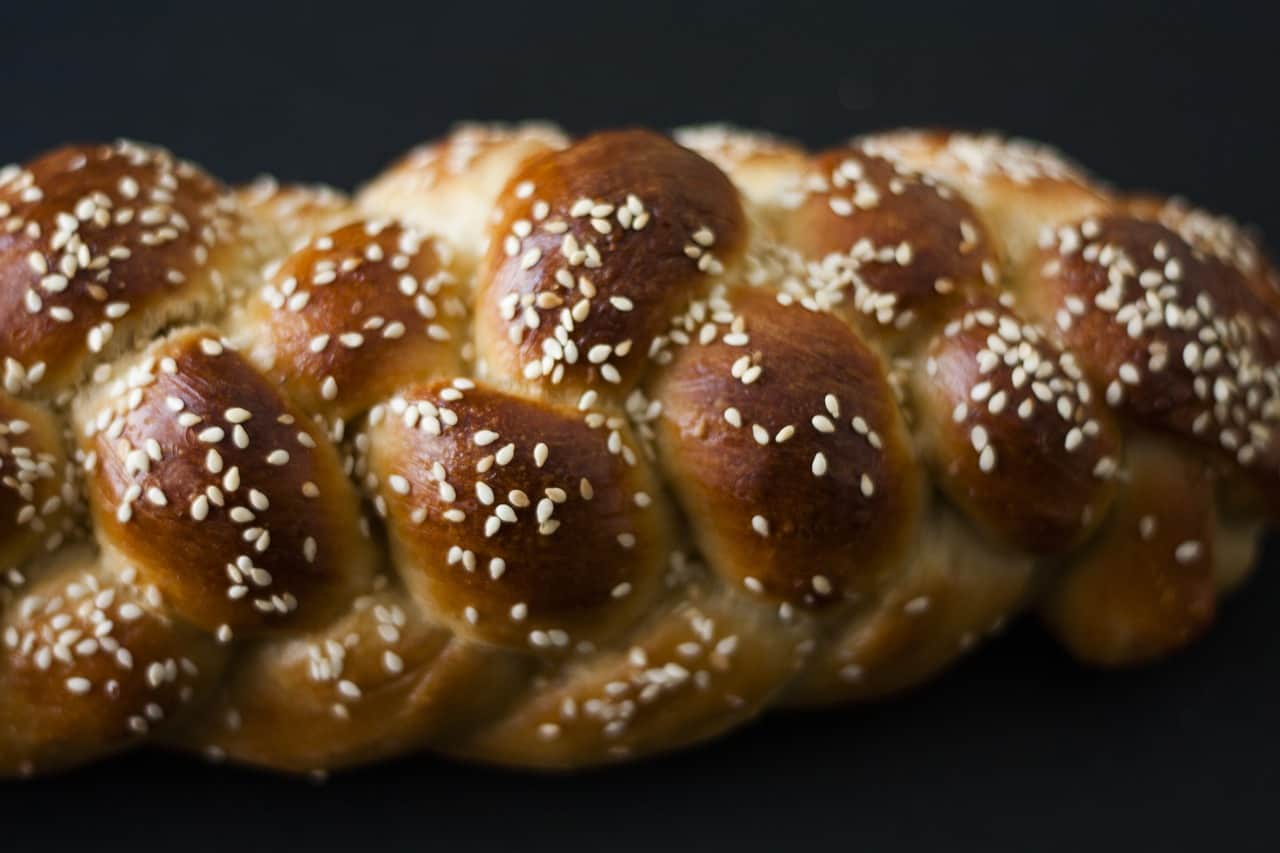 חלה מתוקה וגדולה